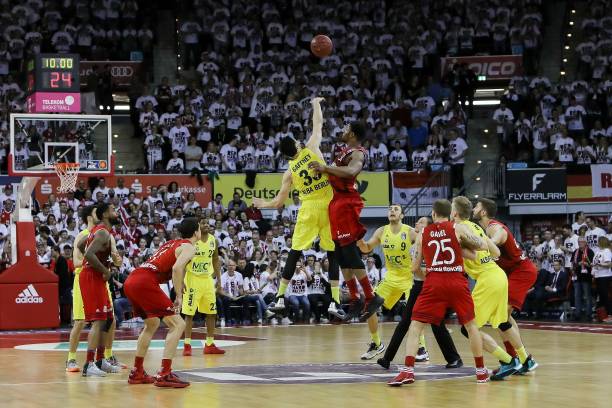 令对手在拼 令对手在拼